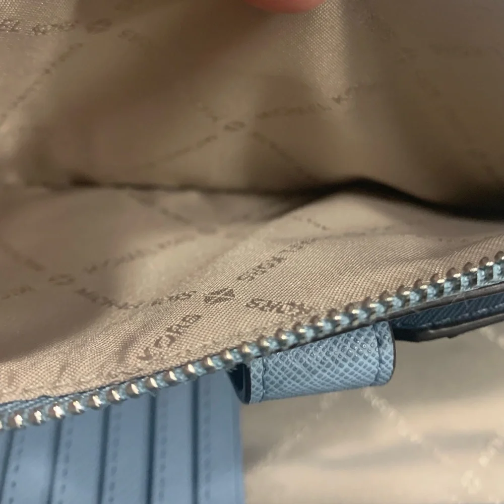 ✨NWOT Michael Kors double zipper wristlet wallet - Picture 5 of 8